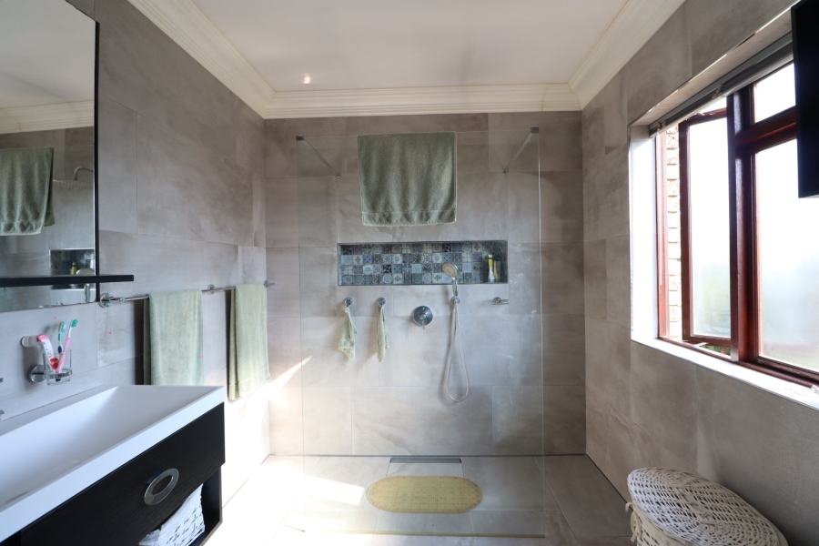 3 Bedroom Property for Sale in Sherwood Eastern Cape